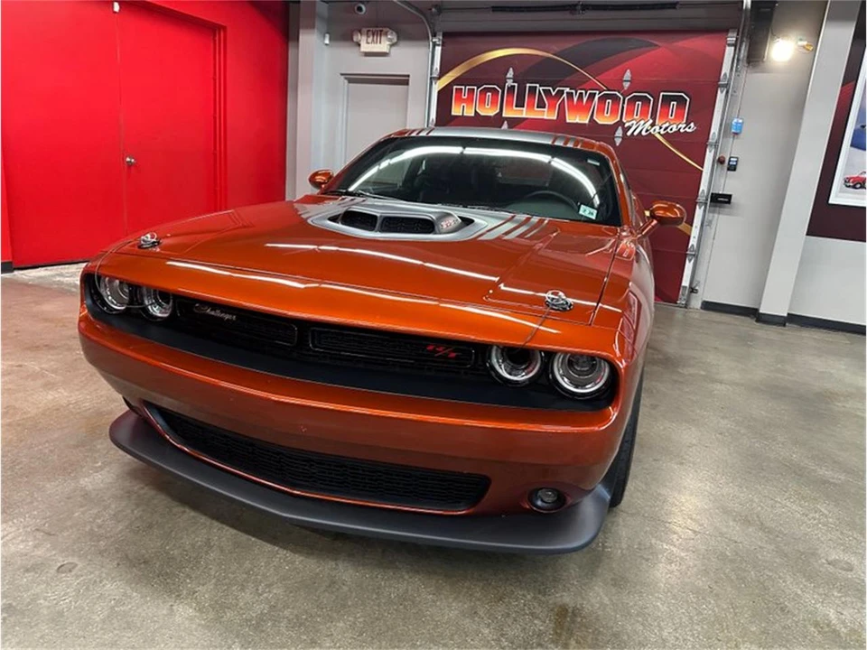 2021 Dodge Challenger 3rd Gen - Image 11 of 31