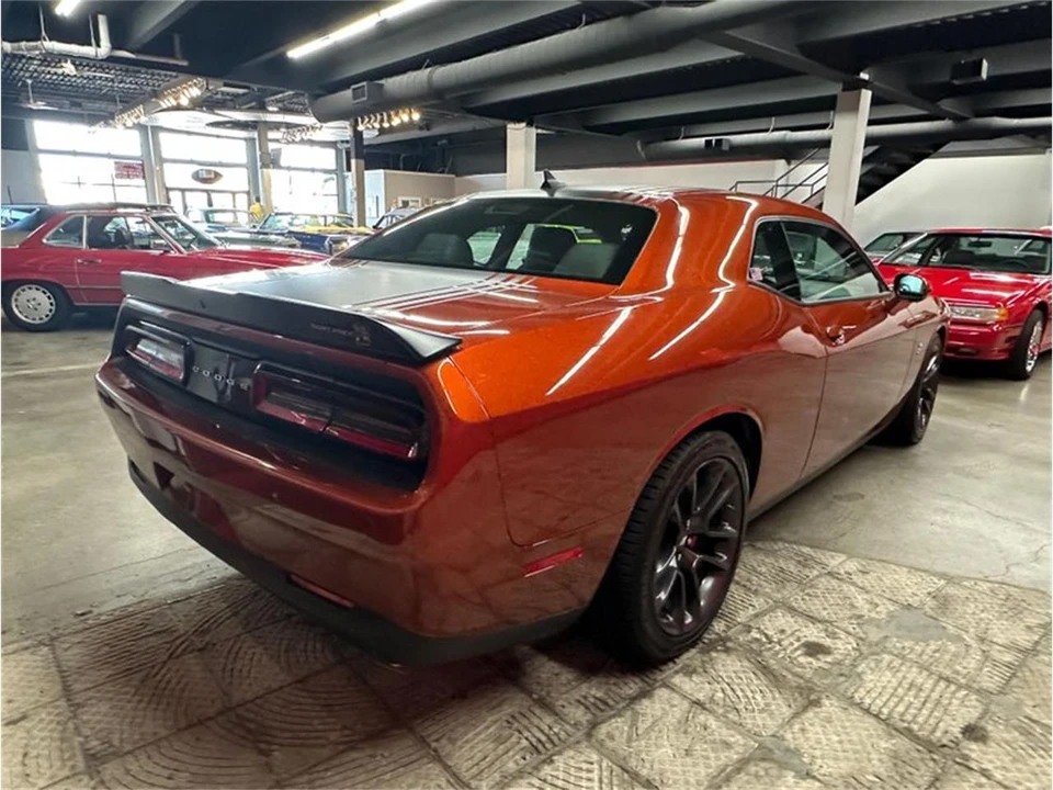 2021 Dodge Challenger 3rd Gen - Image 26 of 31