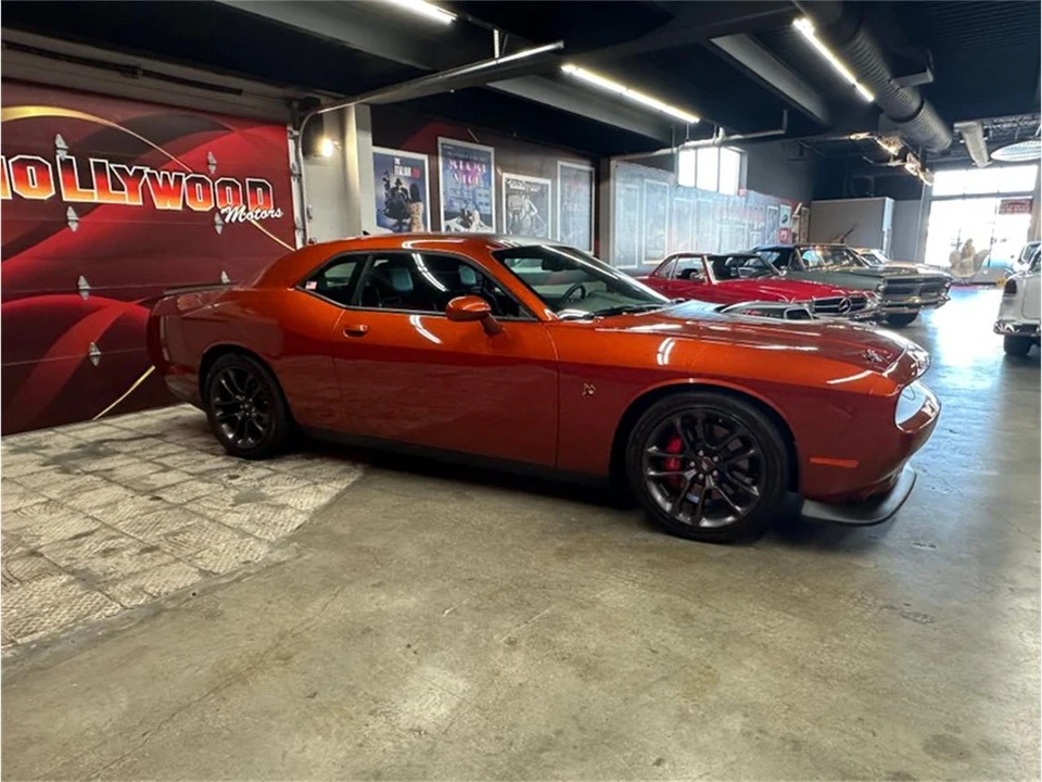 2021 Dodge Challenger 3rd Gen - Image 21 of 31