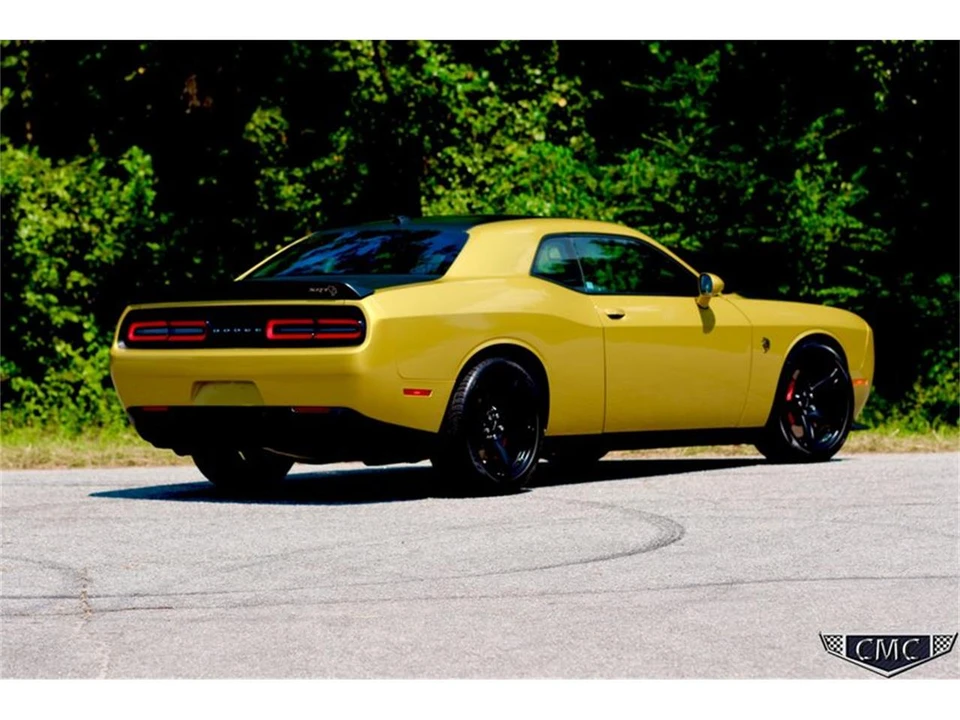 2021 Dodge Challenger 3rd Gen - Image 2 of 31