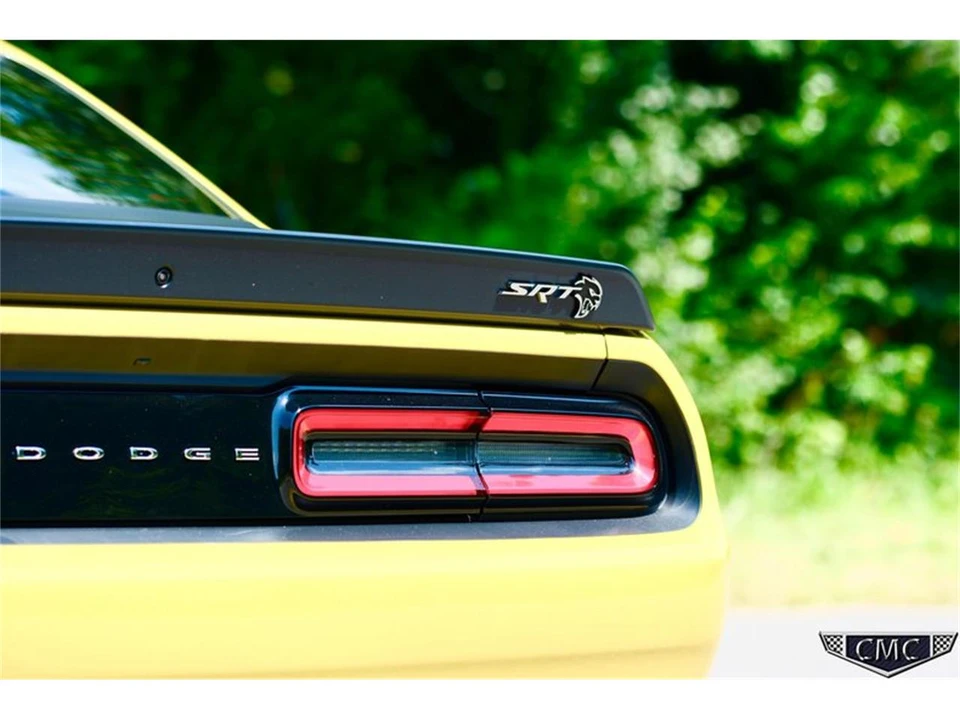 2021 Dodge Challenger 3rd Gen - Image 10 of 31