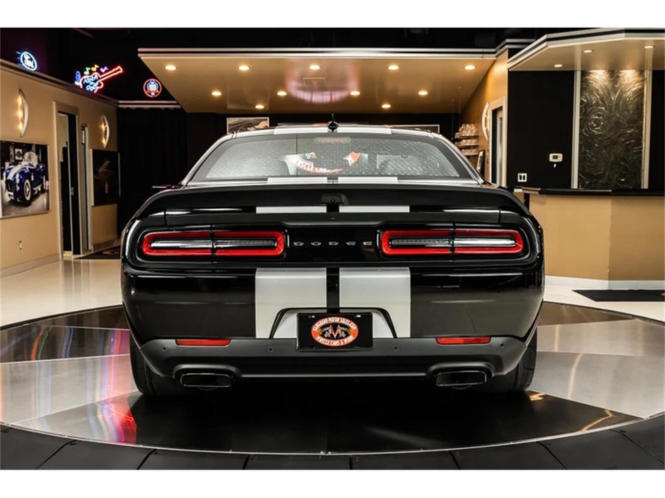 2021 Dodge Challenger 3rd Gen - Image 14 of 31