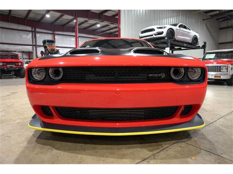 2021 Dodge Challenger 3rd Gen - Image 13 of 31