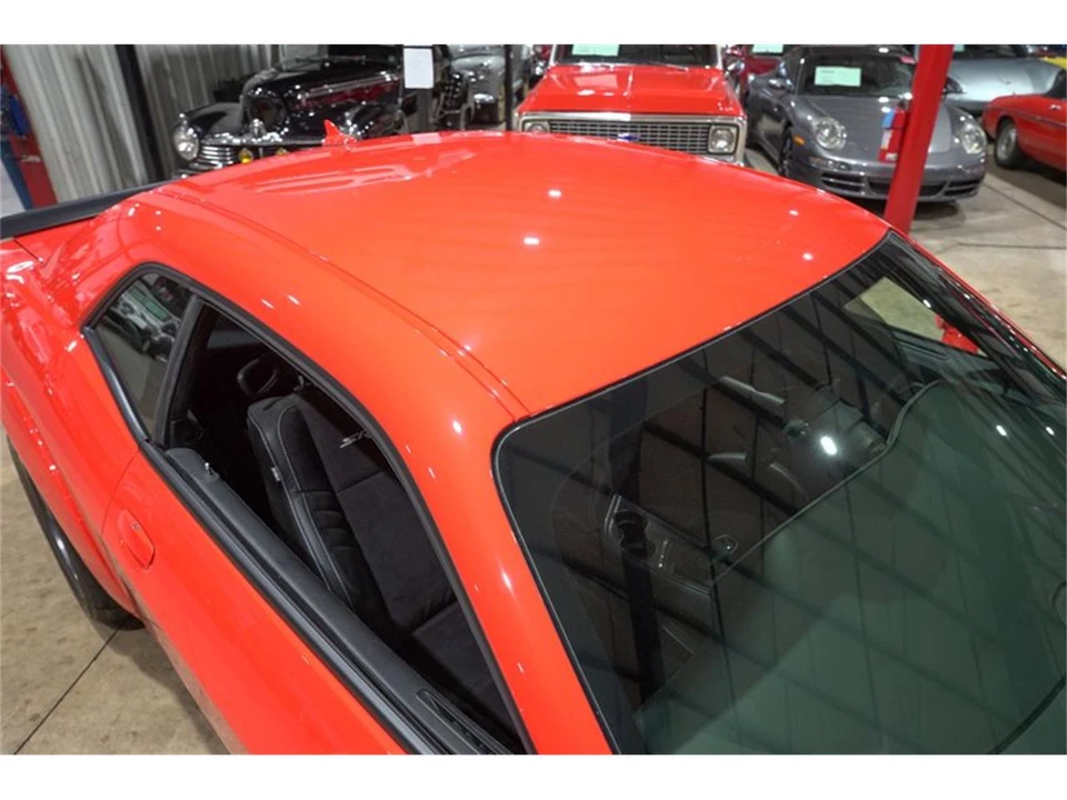 2021 Dodge Challenger 3rd Gen - Image 19 of 31