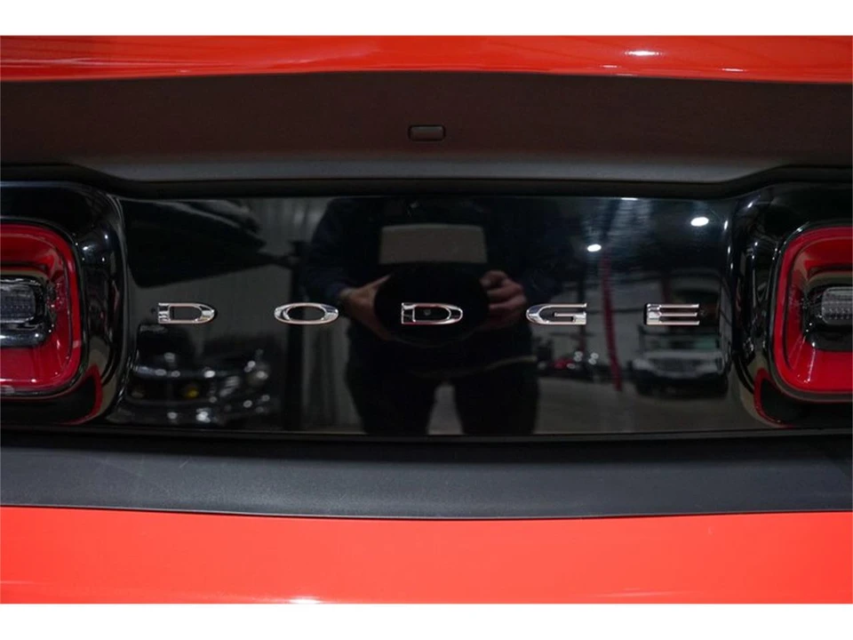 2021 Dodge Challenger 3rd Gen - Image 23 of 31