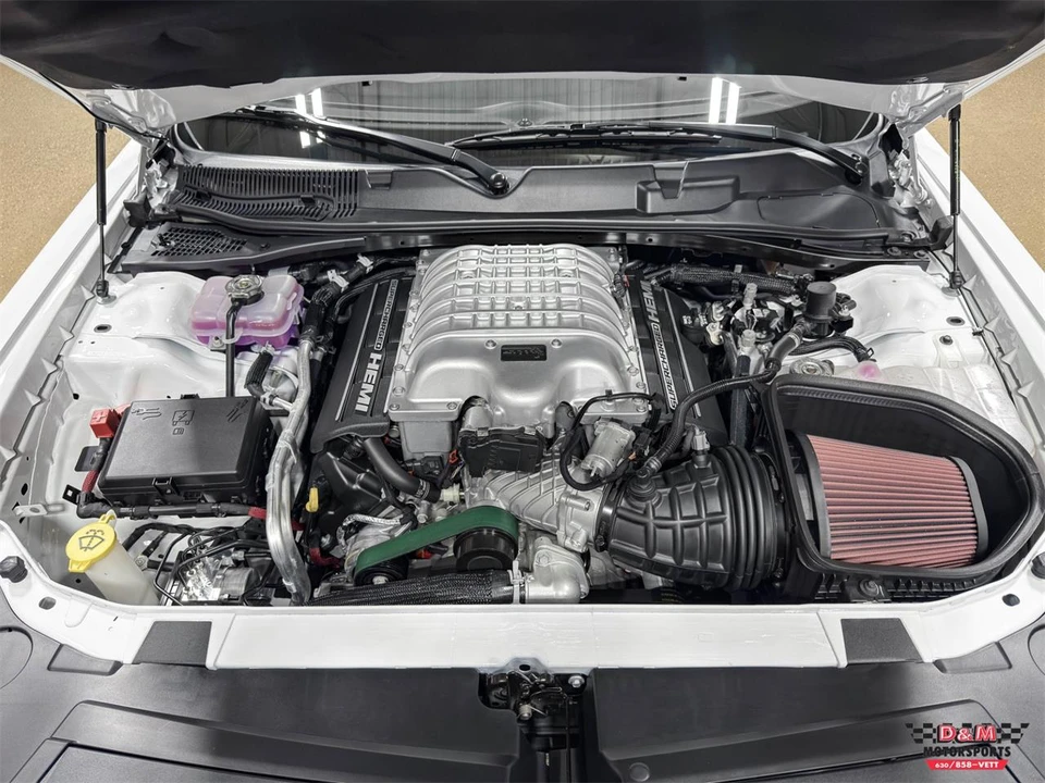 2021 Dodge Challenger 3rd Gen - Image 9 of 31