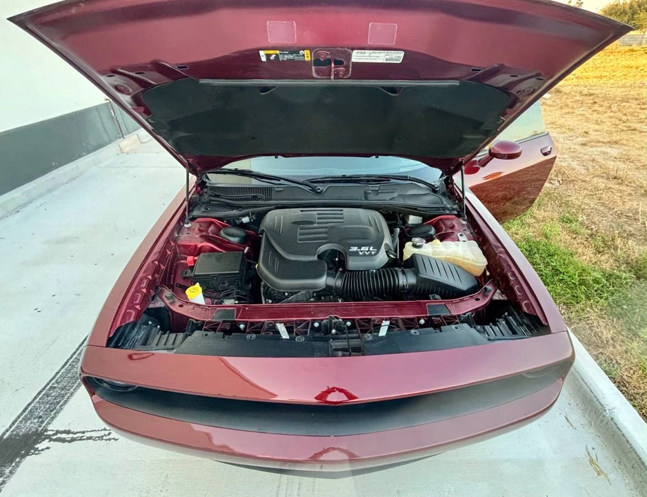 2021 Dodge Challenger 3rd Gen - Image 9 of 16