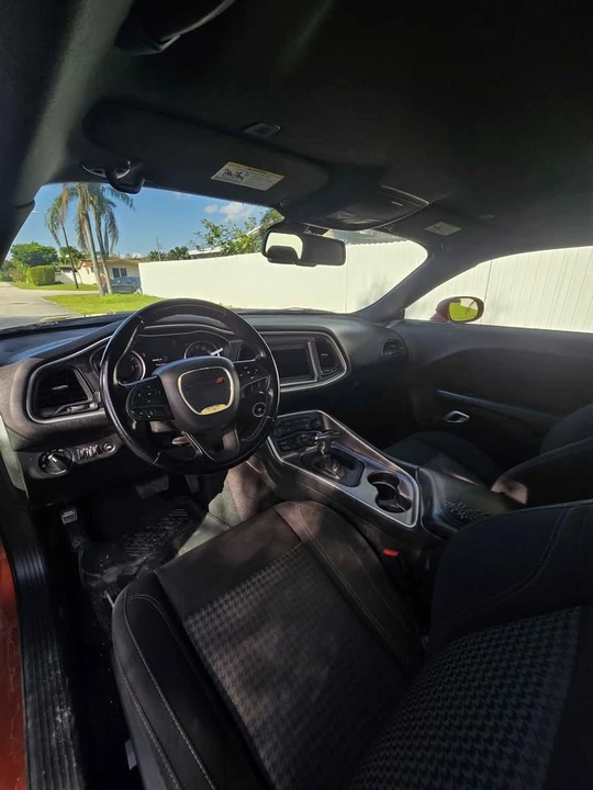 2021 Dodge Challenger 3rd Gen - Image 9 of 13