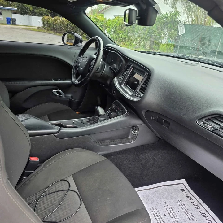 2021 Dodge Challenger - Image 10 of 15