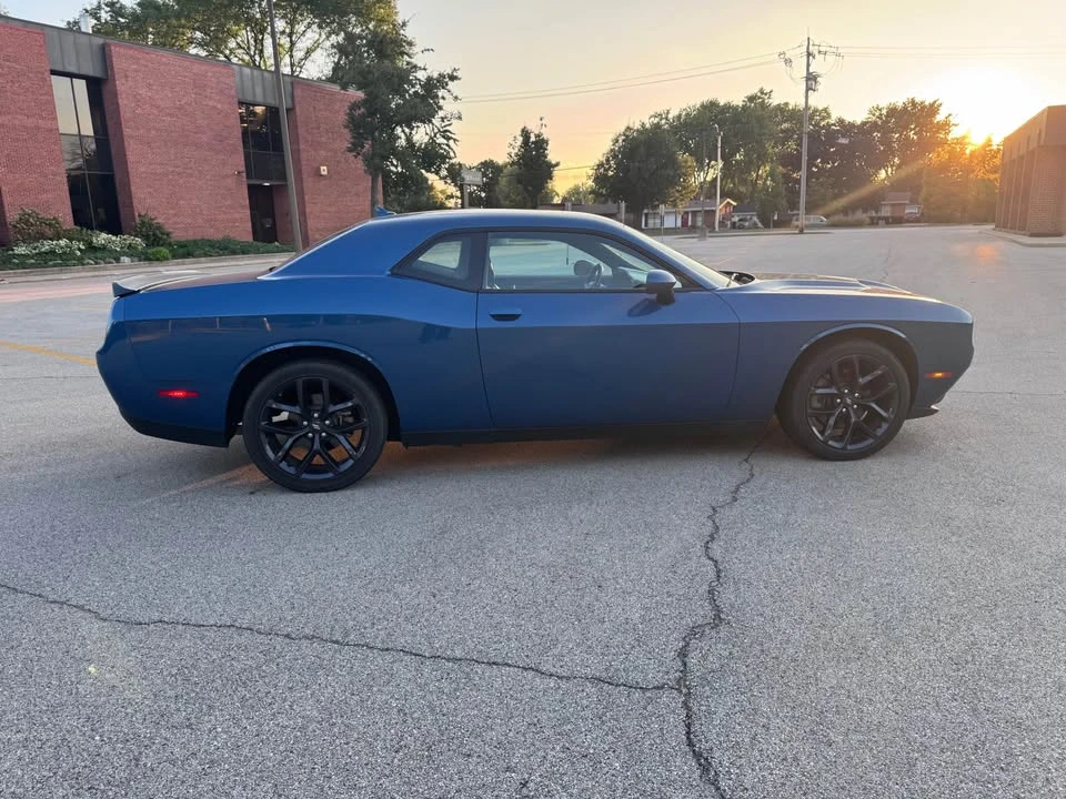 2021 Dodge Challenger 3rd Gen - Image 5 of 9