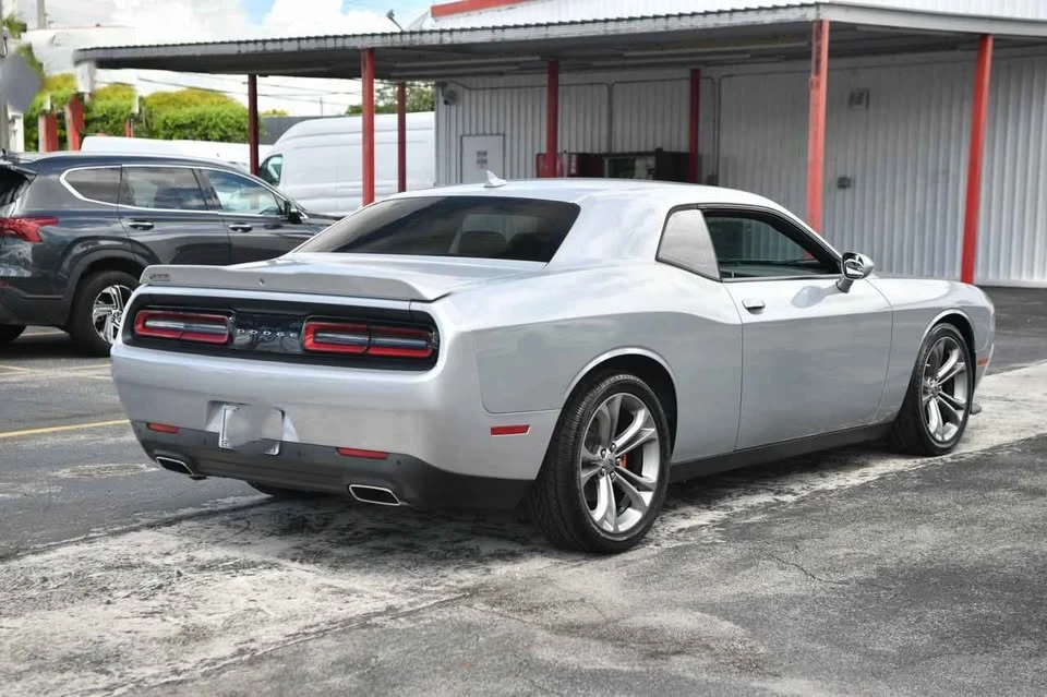 2021 Dodge Challenger 3rd Gen - Image 3 of 10
