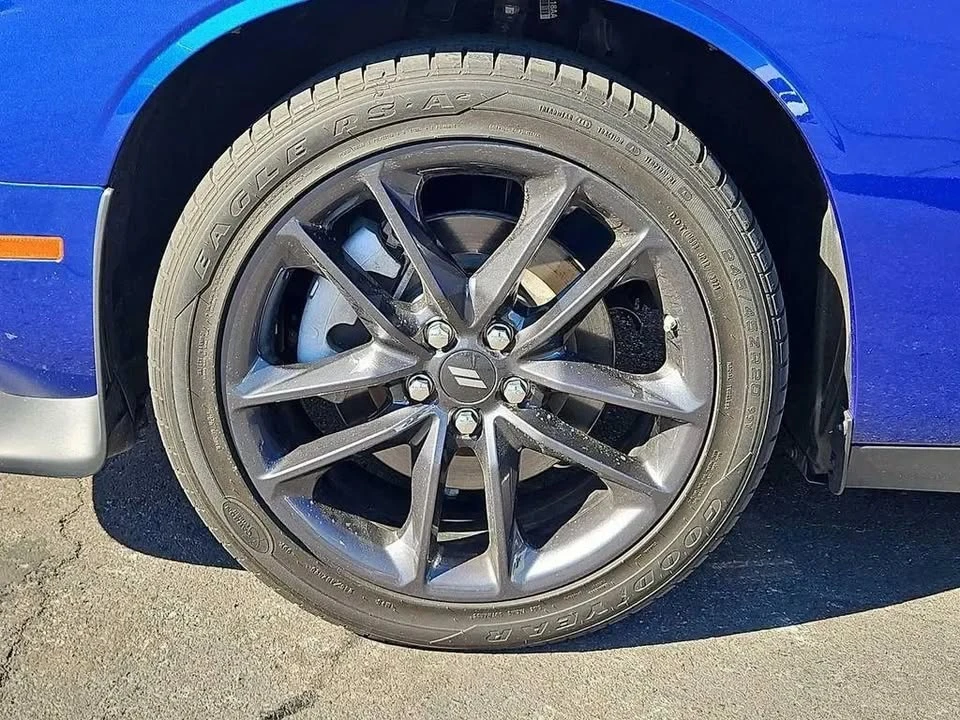 2021 Dodge Challenger 3rd Gen - Image 13 of 20