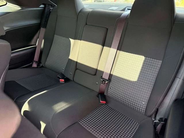 2021 Dodge Challenger 3rd Gen - Image 16 of 20
