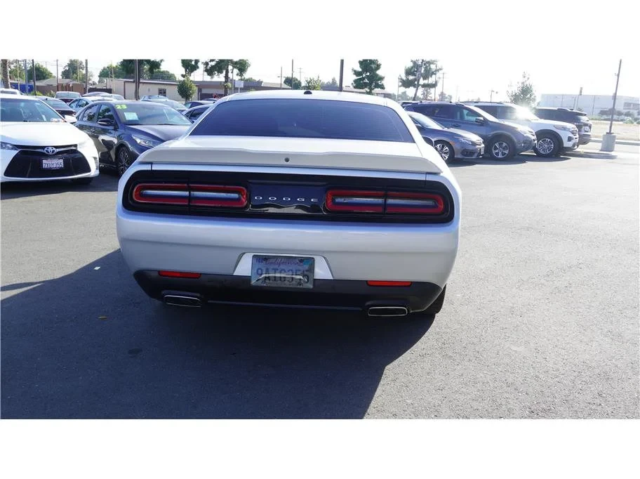 2021 Dodge Challenger 3rd Gen - Image 4 of 5