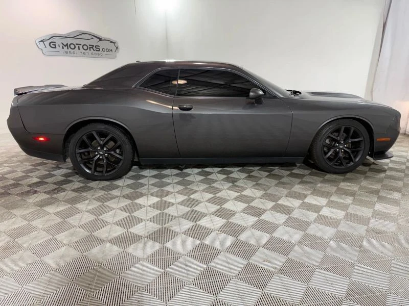 2021 Dodge Challenger 3rd Gen - Image 10 of 12