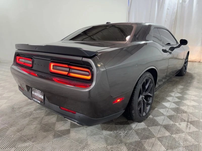 2021 Dodge Challenger 3rd Gen - Image 8 of 12