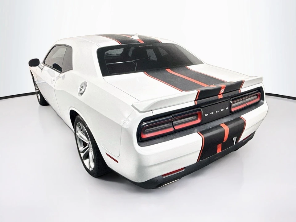 2021 Dodge Challenger 3rd Gen - Image 3 of 10
