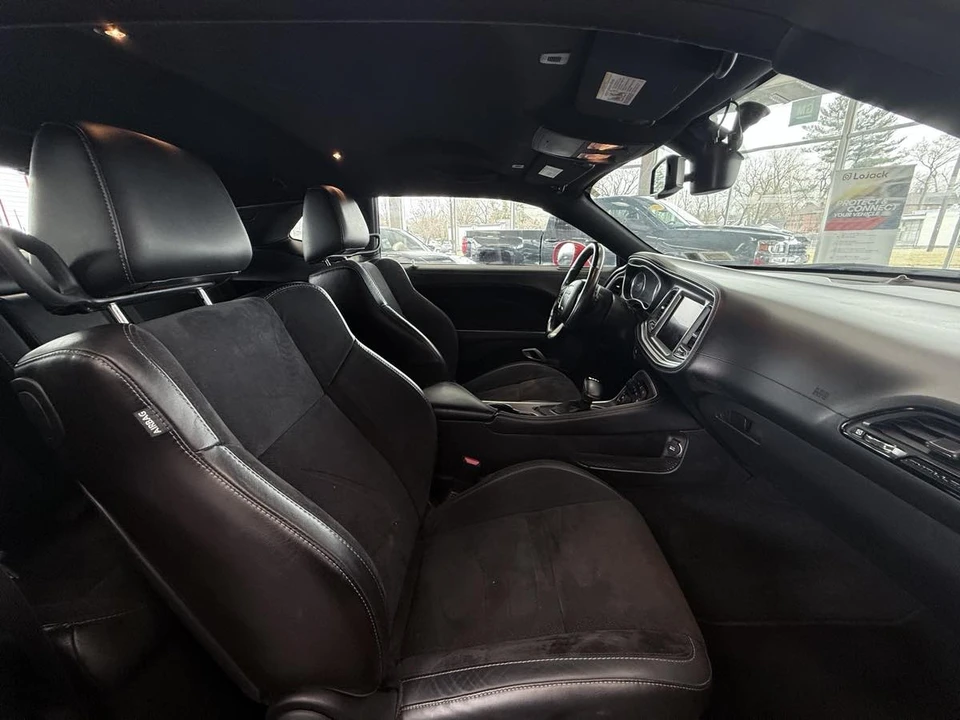 2021 Dodge Challenger 3rd Gen - Image 30 of 31