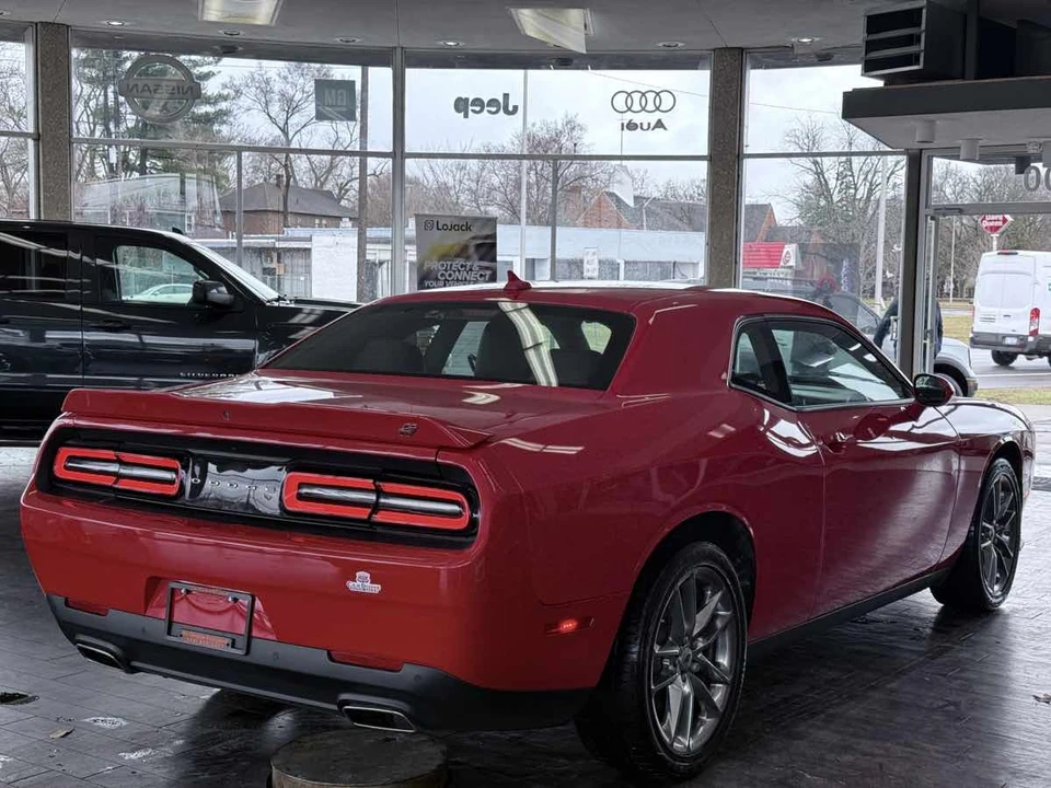 2021 Dodge Challenger 3rd Gen - Image 9 of 31
