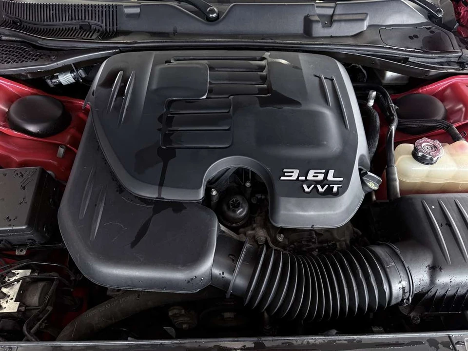 2021 Dodge Challenger 3rd Gen - Image 24 of 31