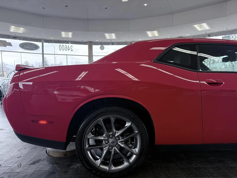 2021 Dodge Challenger 3rd Gen - Image 8 of 31