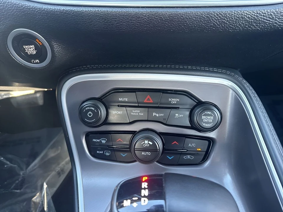 2021 Dodge Challenger 3rd Gen - Image 19 of 31