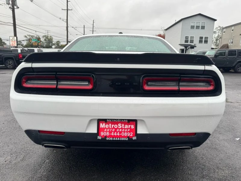 2021 Dodge Challenger 3rd Gen - Image 5 of 12