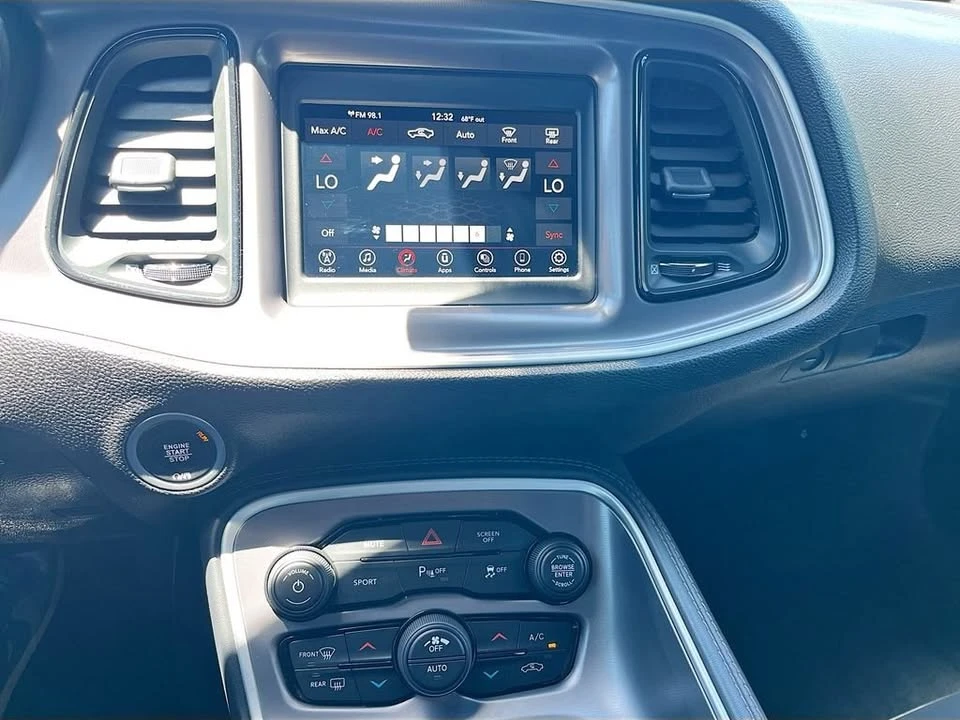 2021 Dodge Challenger 3rd Gen - Image 15 of 20