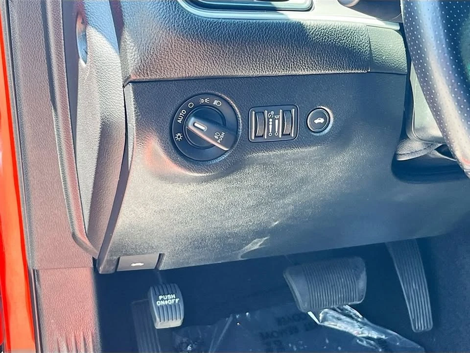 2021 Dodge Challenger 3rd Gen - Image 10 of 20