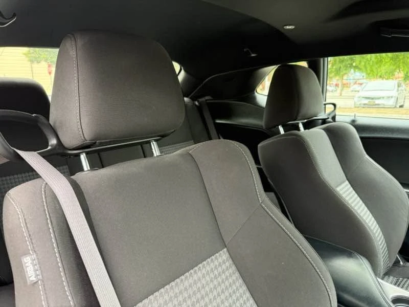 2021 Dodge Challenger 3rd Gen - Image 6 of 16