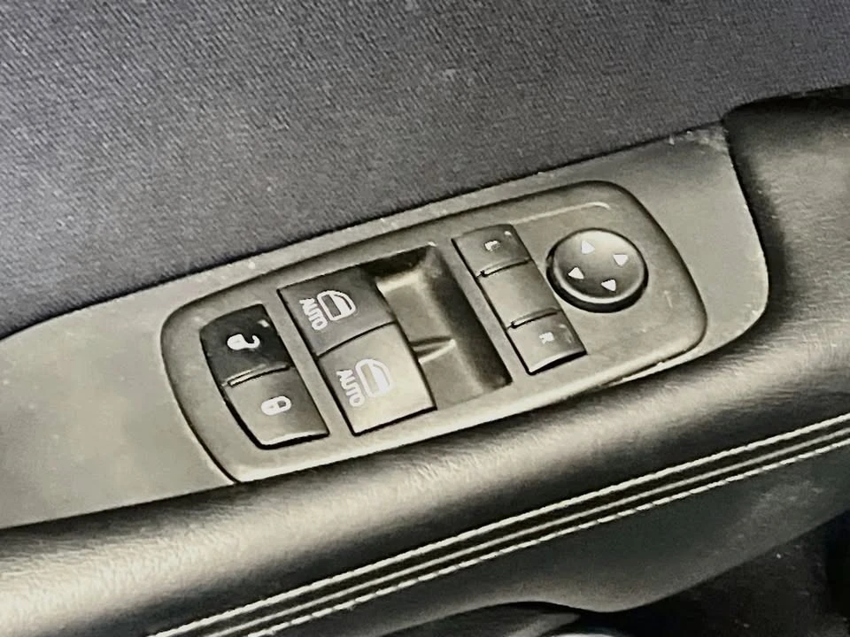 2021 Dodge Challenger 3rd Gen - Image 12 of 14