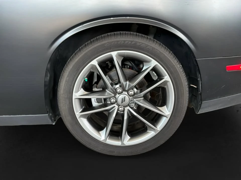 2021 Dodge Challenger 3rd Gen - Image 9 of 20