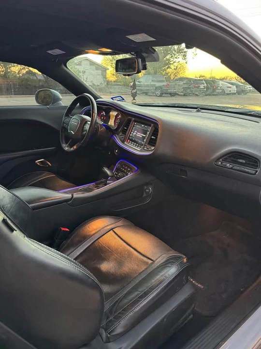 2021 Dodge Challenger 3rd Gen - Image 10 of 15