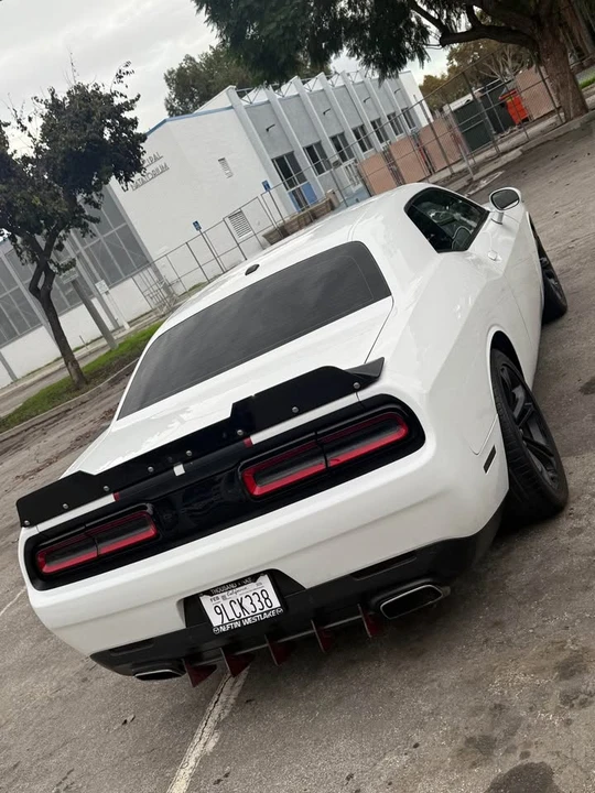 2021 Dodge Challenger 3rd Gen - Image 11 of 19