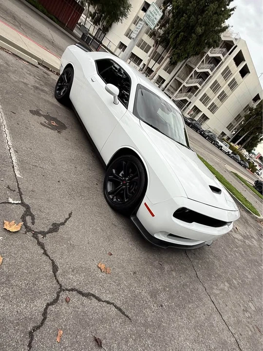 2021 Dodge Challenger 3rd Gen - Image 9 of 19