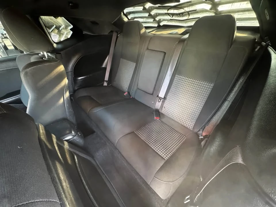 2021 Dodge Challenger 3rd Gen - Image 10 of 17