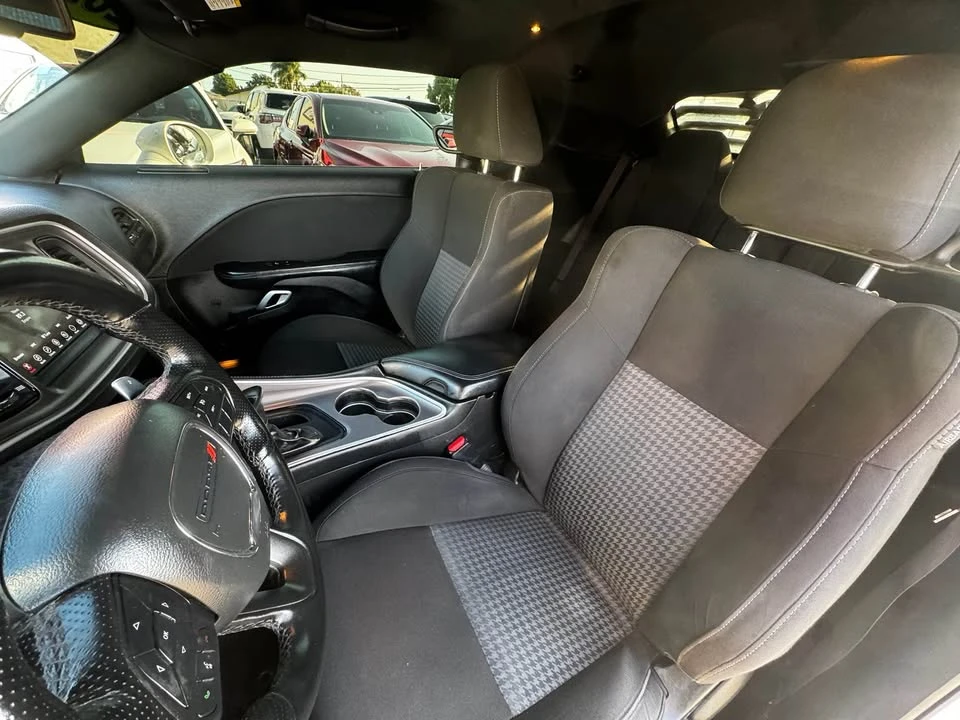 2021 Dodge Challenger 3rd Gen - Image 8 of 17