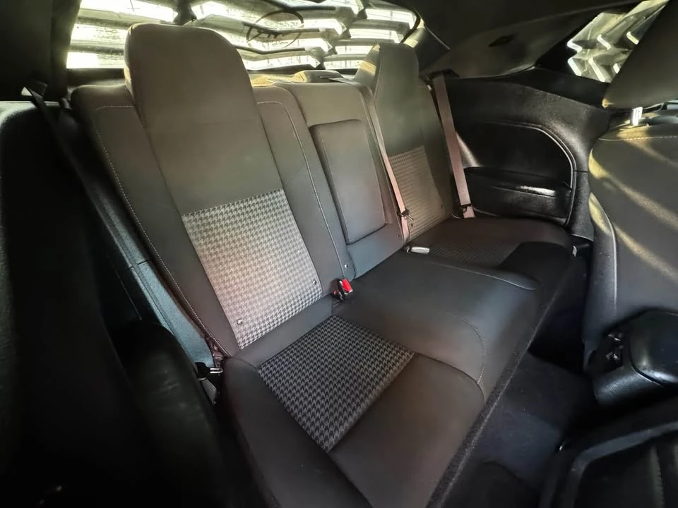 2021 Dodge Challenger 3rd Gen - Image 15 of 17