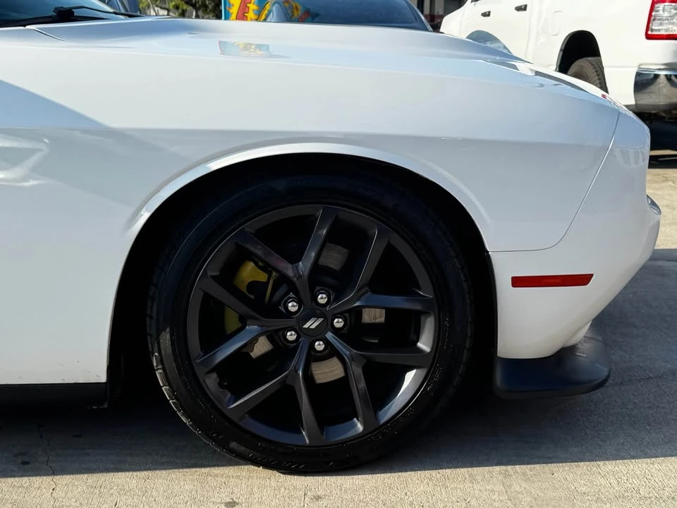 2021 Dodge Challenger 3rd Gen - Image 7 of 17