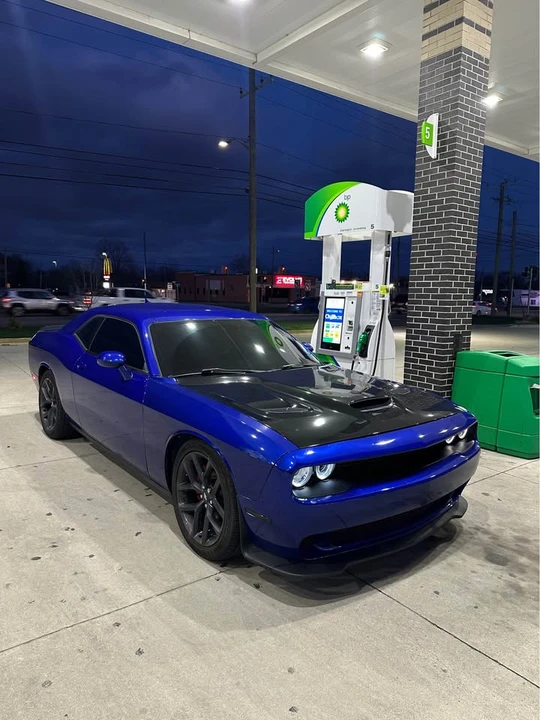 2021 Dodge Challenger 3rd Gen - Image 2 of 11