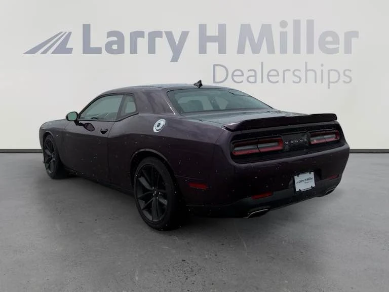 2021 Dodge Challenger 3rd Gen - Image 16 of 17