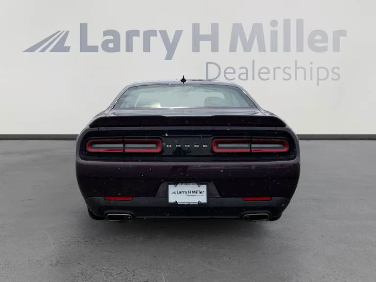 2021 Dodge Challenger 3rd Gen - Image 4 of 17