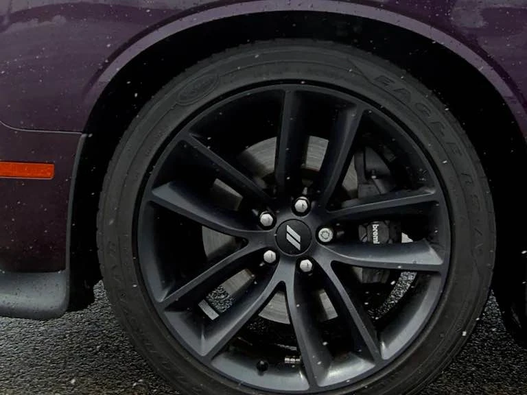 2021 Dodge Challenger 3rd Gen - Image 15 of 17