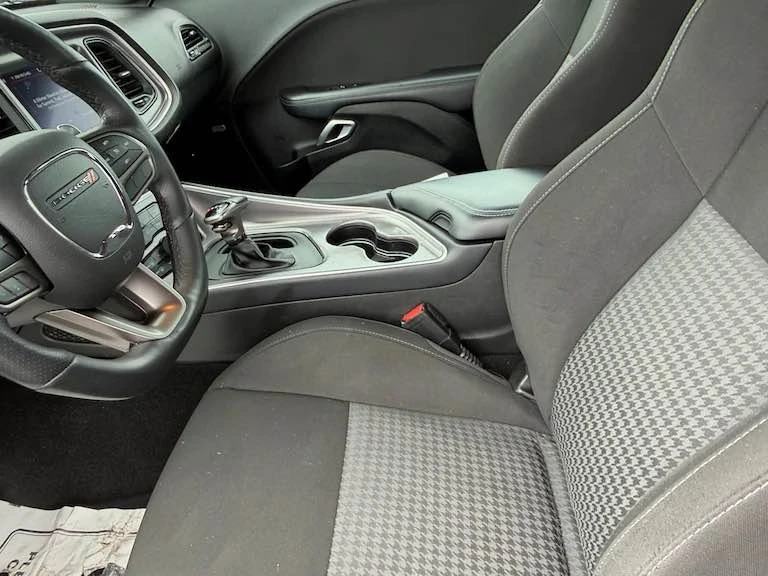 2021 Dodge Challenger 3rd Gen - Image 9 of 17