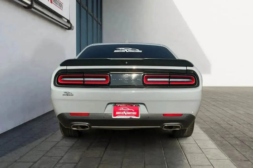 2021 Dodge Challenger 3rd Gen - Image 3 of 12