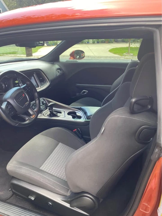 2021 Dodge Challenger 3rd Gen - Image 11 of 14