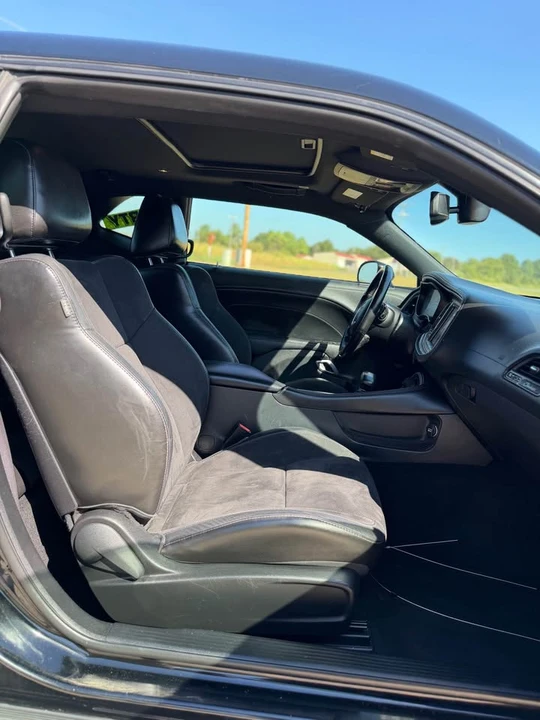 2021 Dodge Challenger 3rd Gen - Image 9 of 11