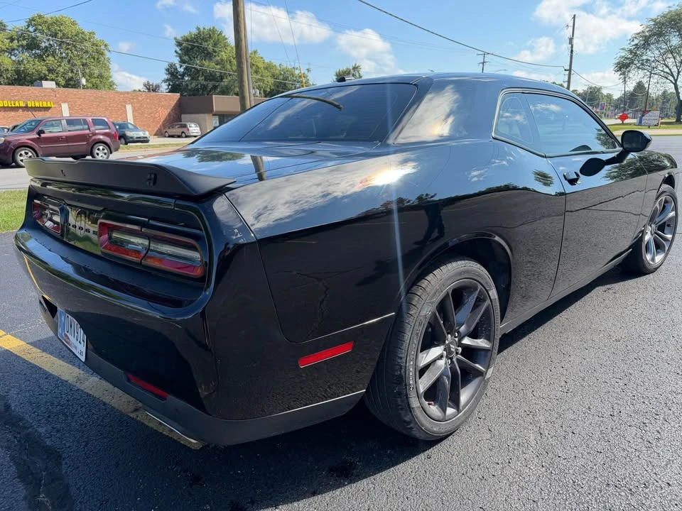 2021 Dodge Challenger 3rd Gen - Image 3 of 9