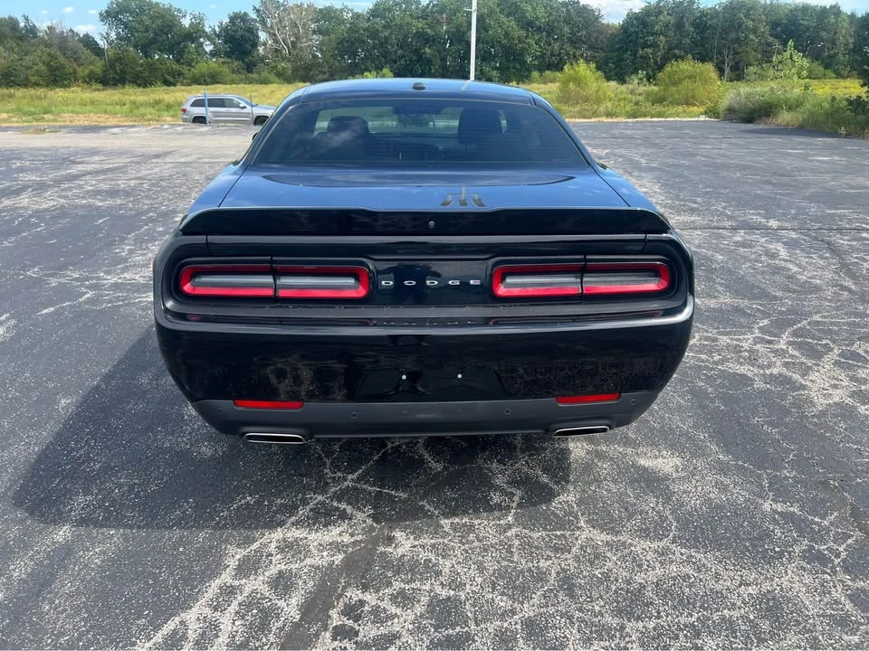 2021 Dodge Challenger 3rd Gen - Image 4 of 17