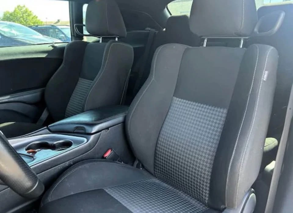 2021 Dodge Challenger 3rd Gen - Image 15 of 18